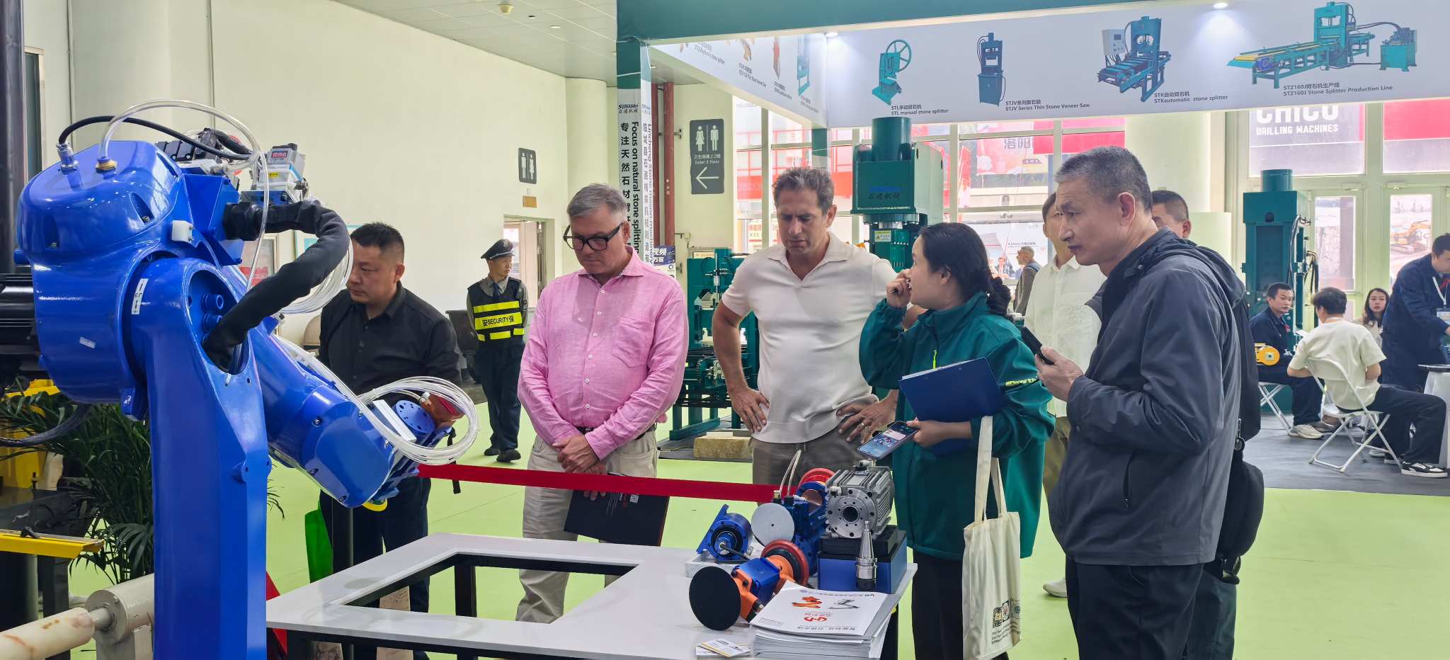 Xiamen Anyth Mechanical Equipments højdepunkter på Xiamen International Stone Fair